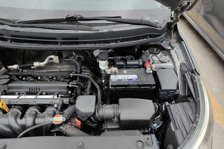 Used Kia K2 2012 Hatchback 1.6L AT Premium Engine Bay Left