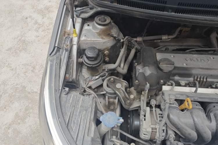 Used Kia K2 2012 Hatchback 1.4L Automatic Cool Edition Engine Bay Right