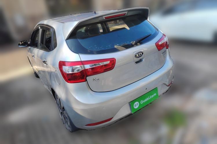 Used Kia K2 2012 Hatchback 1.6L AT Premium Commemorative Edition Exterior 3