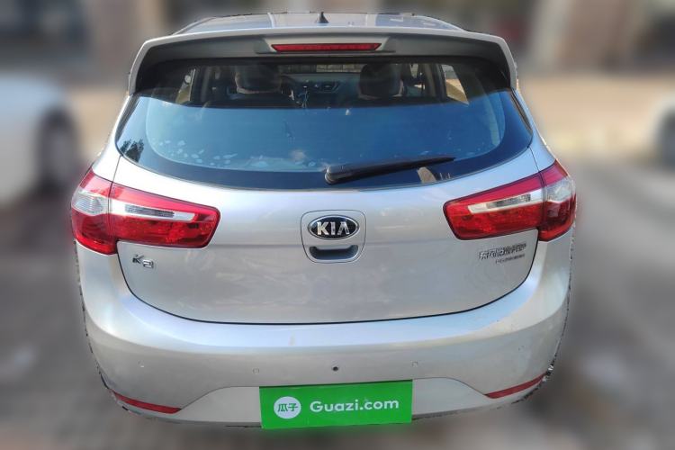 Used Kia K2 2012 Hatchback 1.6L AT Premium Commemorative Edition Exterior 4