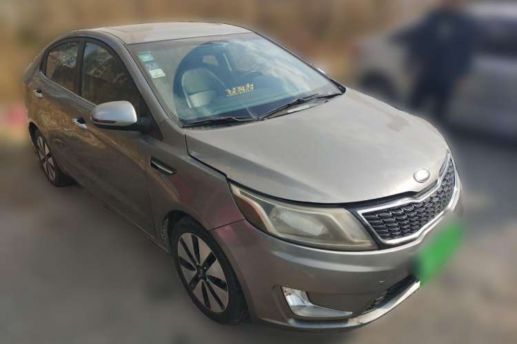 Used Kia K2 2012 Sedan 1.6L Automatic Transmission Premium Commemorative Edition Front Right 45 Deg