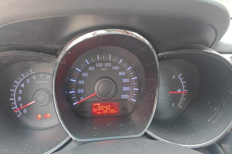 Used Kia K2 2012 Hatchback 1.4L Automatic Cool Edition Instrument Cluster
