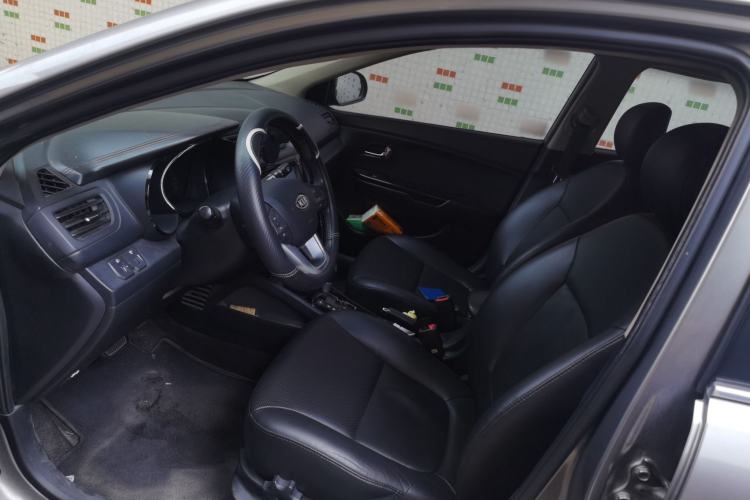 Used Kia K2 2012 Hatchback 1.6L AT Premium Left Front Seat