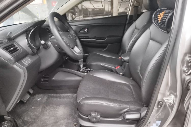 Used Kia K2 2012 Hatchback 1.6L AT Premium Left Front Seat