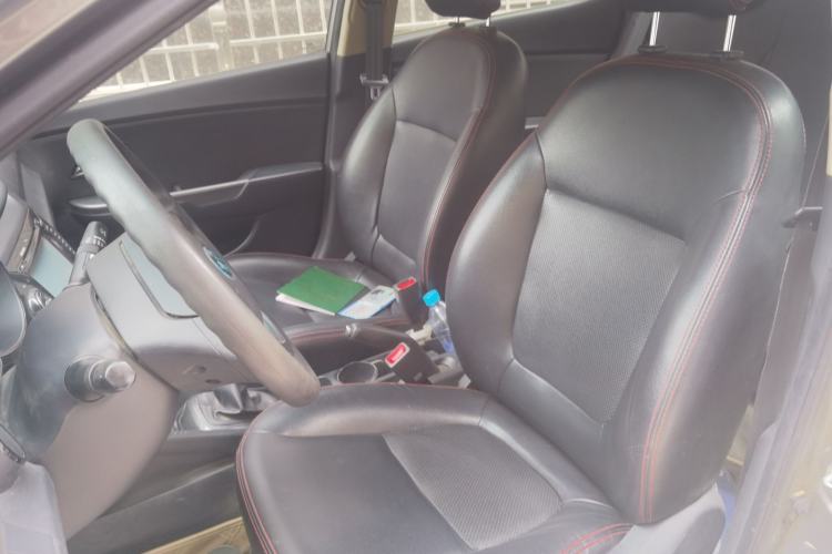 Used Kia K2 2012 Sedan 1.4L MT GLS Commemorative Edition Left Front Seat
