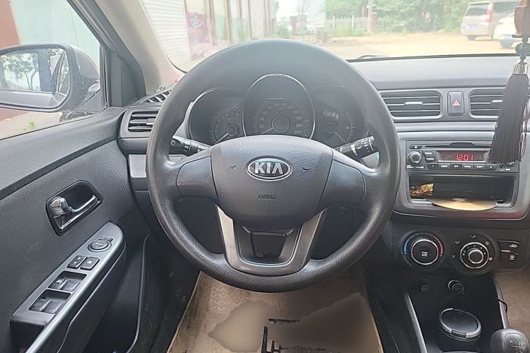 Used Kia K2 2012 Sedan 1.4L MT GL Commemorative Edition Steering Wheel