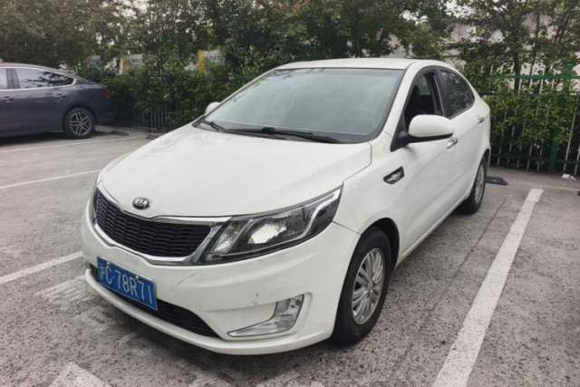 Used Kia K2 2012 Sedan 1.4L MT GLS Commemorative Edition