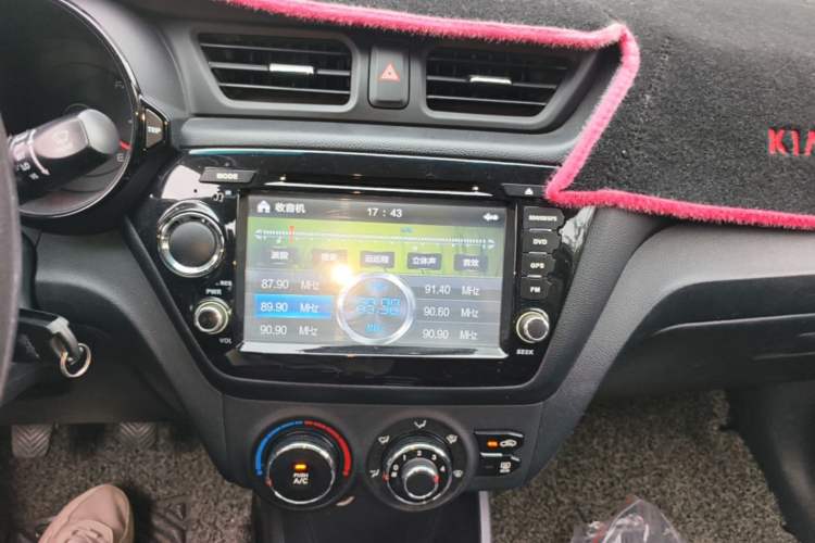 Used Kia K2 2012 Sedan 1.4L MT GLS Commemorative Edition Audio And AC Panel