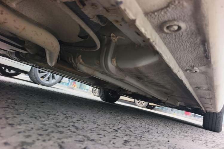 Used Kia K2 2012 Sedan 1.4L MT GLS Commemorative Edition Chassis Rear Right