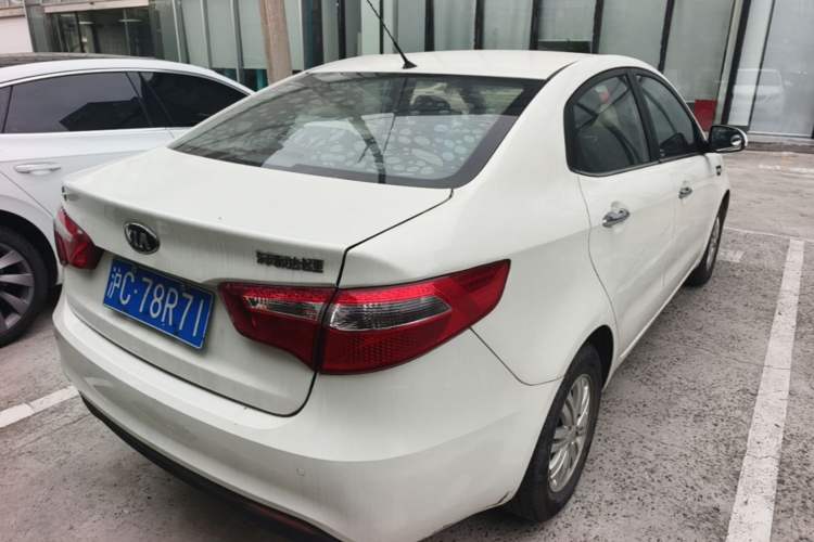 Used Kia K2 2012 Sedan 1.4L MT GLS Commemorative Edition Rear Right 45 Deg