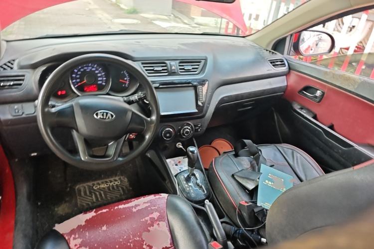 Used Kia K2 2012 Hatchback 1.4L Automatic Cool Edition Center Console