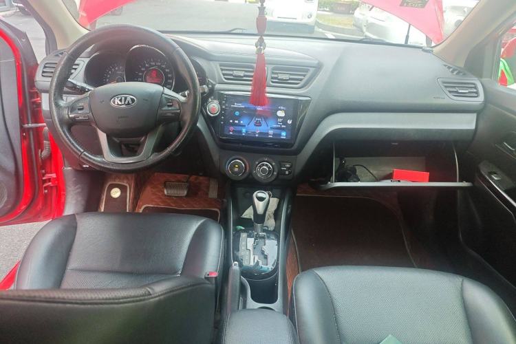 Used Kia K2 2012 Sedan 1.6L Automatic Transmission Premium ECO Commemorative Edition Center Console