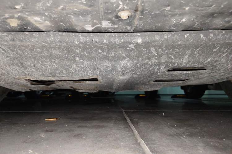 Used Kia K2 2012 Sedan 1.4L AT TOP Anniversary Edition Chassis Front