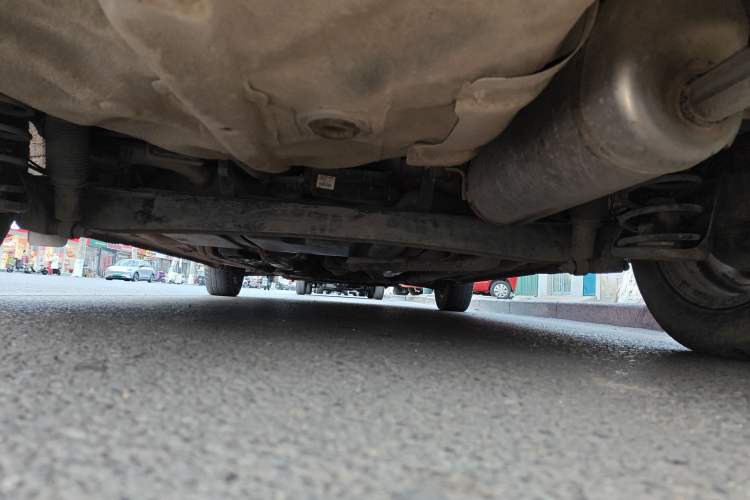 Used Kia K2 2012 Sedan 1.4L MT GLS Commemorative Edition Chassis Rear