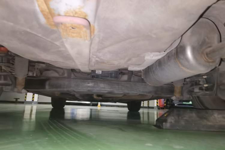 Used Kia K2 2012 Sedan 1.6L Automatic Transmission Premium Commemorative Edition Chassis Rear