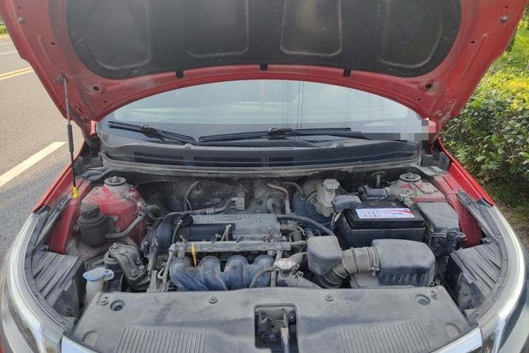 Used Kia K2 2012 Sedan 1.4L MT GLS Commemorative Edition Engine Bay