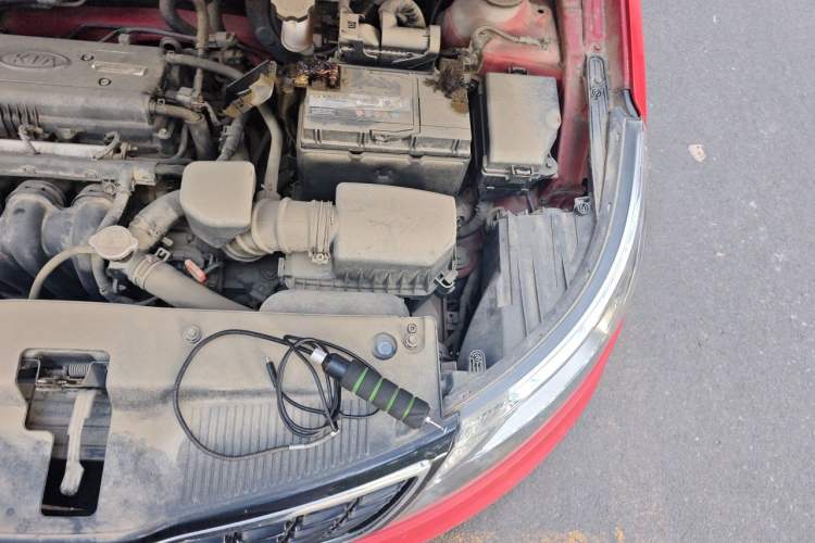Used Kia K2 2012 Sedan 1.6L AT Premium ECO Engine Bay Left