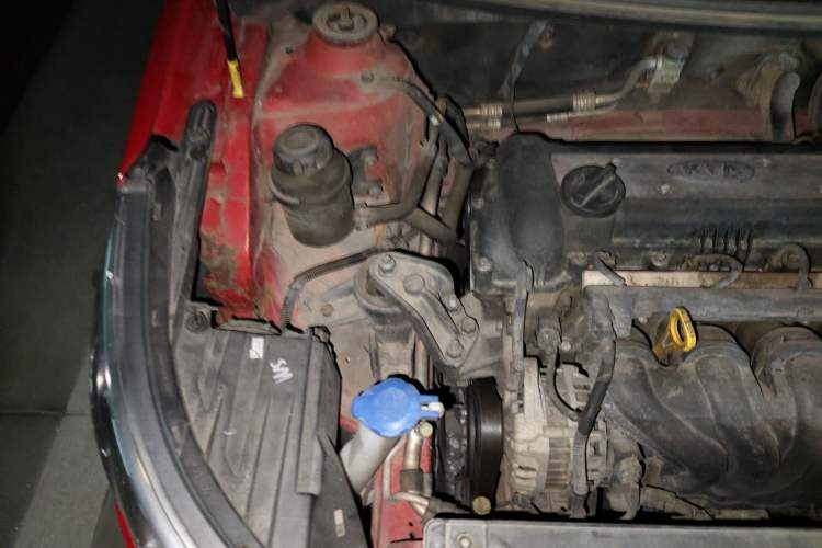 Used Kia K2 2012 Sedan 1.4L AT TOP Anniversary Edition Engine Bay Right