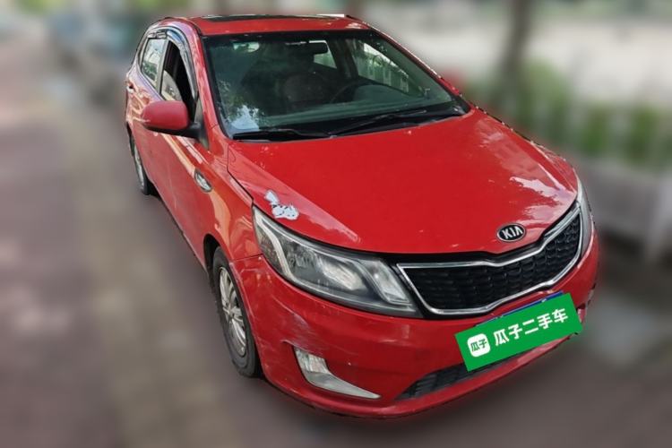 Used Kia K2 2012 Hatchback 1.4L Automatic Cool Edition Front Right 45 Deg