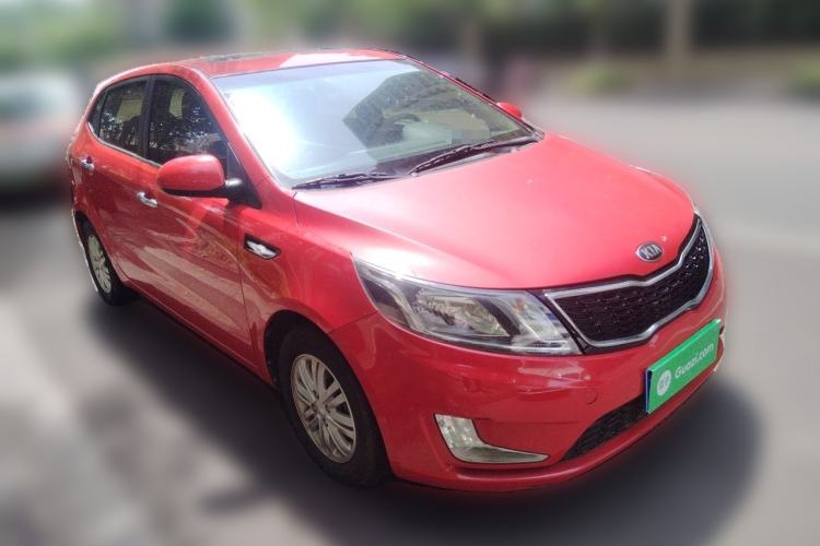 Used Kia K2 2012 Hatchback 1.4L Automatic Cool Edition Front Right 45 Deg