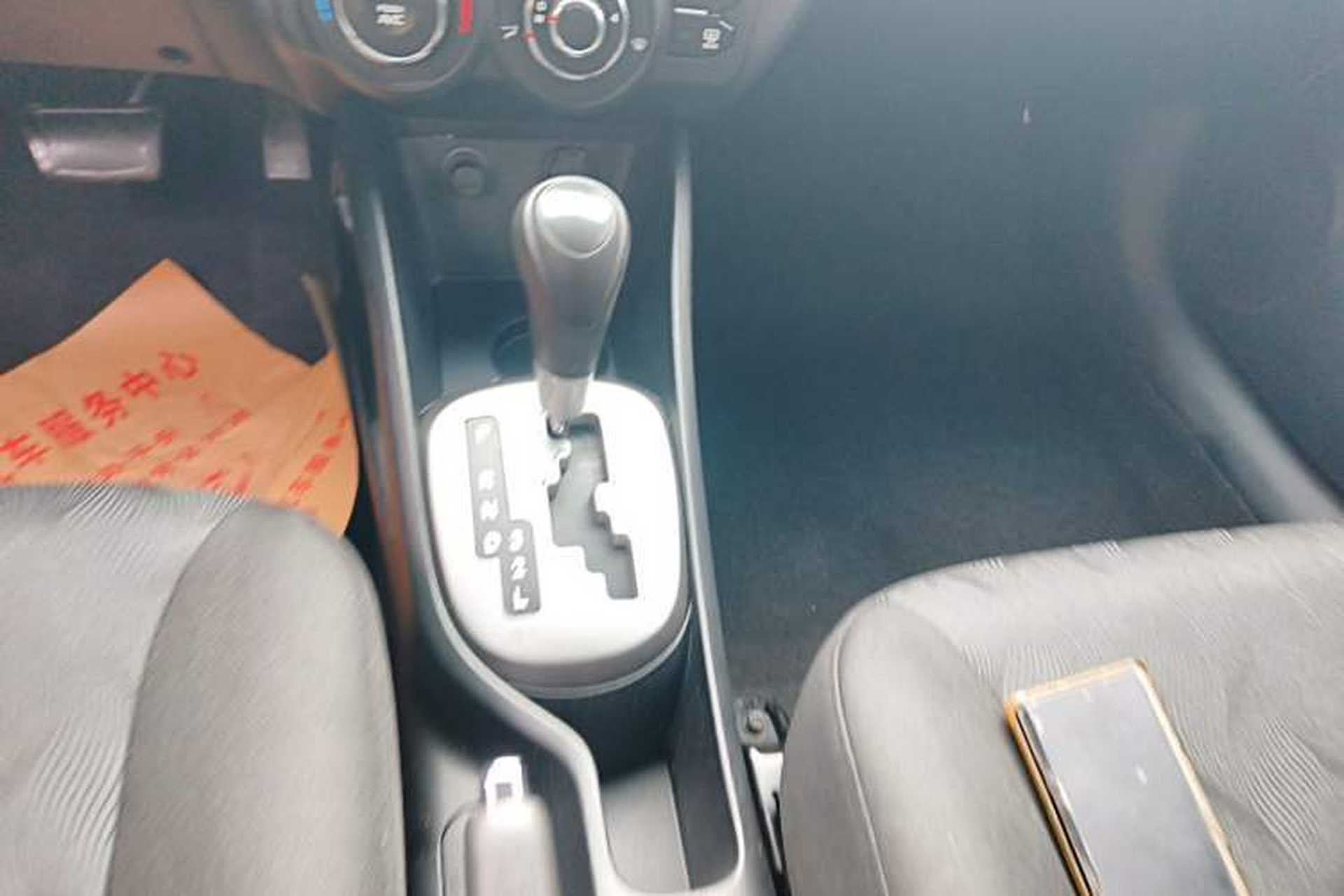 Used Kia K2 2012 Sedan 1.4L Automatic GLS Commemorative Edition Gear Lever