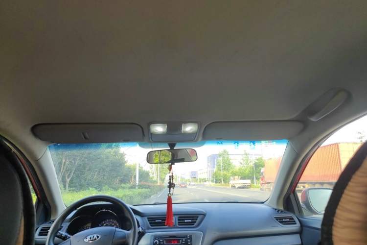 Used Kia K2 2012 Sedan 1.4L MT GLS Commemorative Edition Headliner