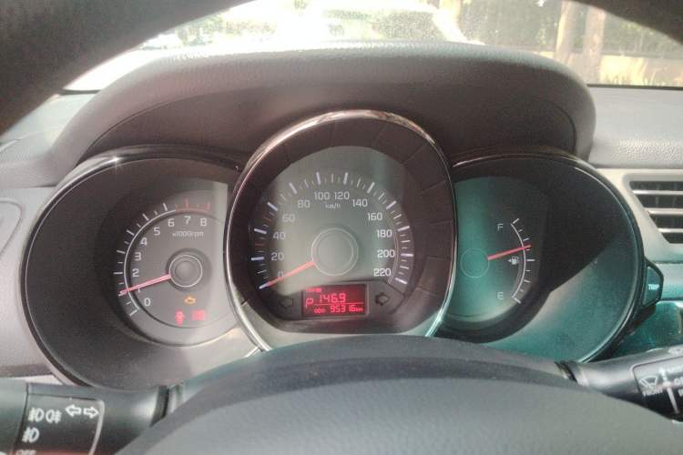 Used Kia K2 2012 Hatchback 1.4L Automatic Cool Edition Instrument Cluster