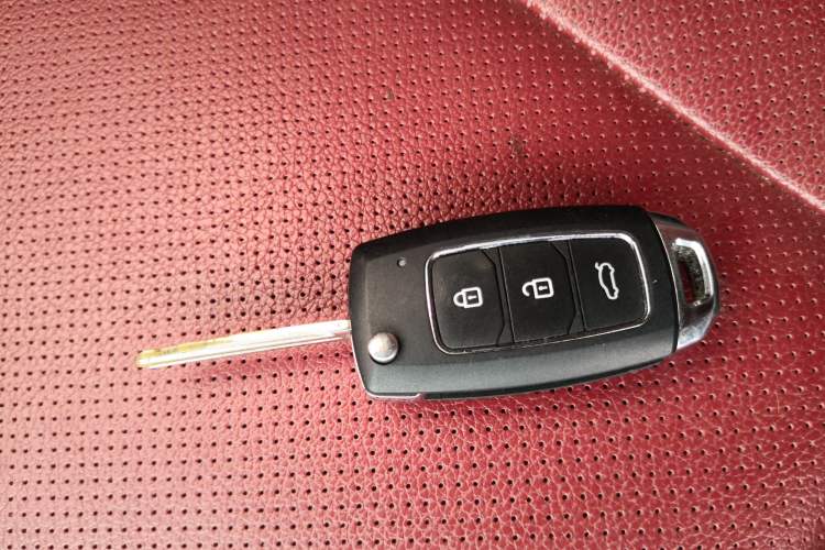 Used Kia K2 2012 Hatchback 1.4L Automatic Cool Edition Interior 1
