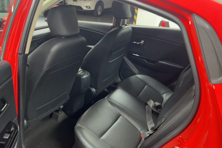 Used Kia K2 2012 Sedan 1.6L Automatic Transmission Premium Commemorative Edition Interior 3