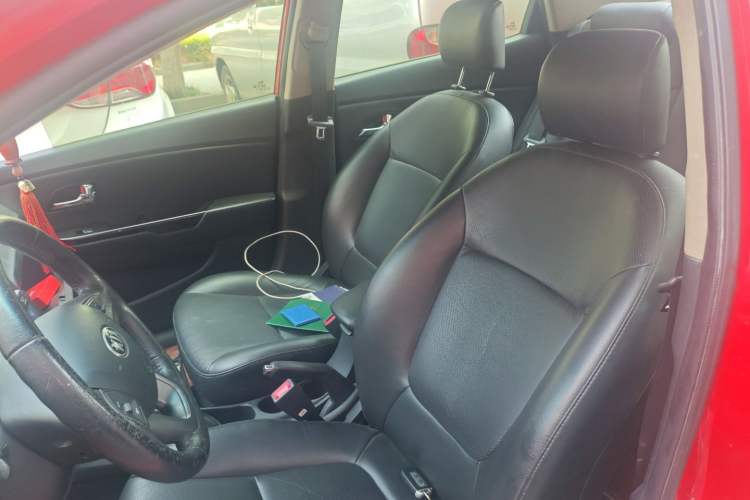 Used Kia K2 2012 Sedan 1.6L Automatic Transmission Premium ECO Commemorative Edition Left Front Seat