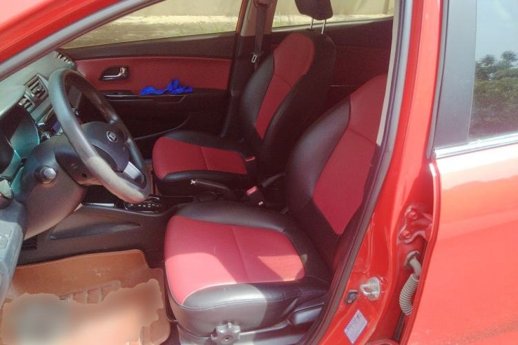 Used Kia K2 2012 Hatchback 1.4L Automatic Cool Edition Left Front Seat
