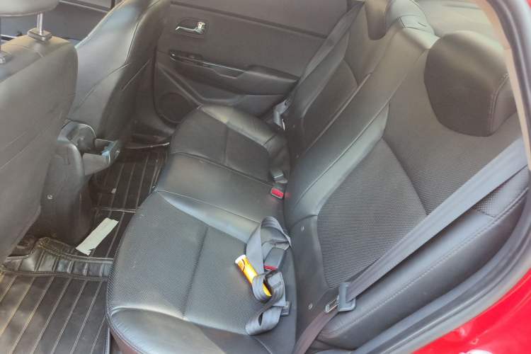 Used Kia K2 2012 Sedan 1.6L Automatic Transmission Premium Commemorative Edition Left Rear Seat