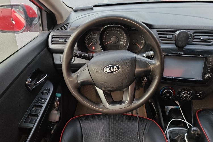 Used Kia K2 2012 Sedan 1.4L MT GLS Commemorative Edition Steering Wheel
