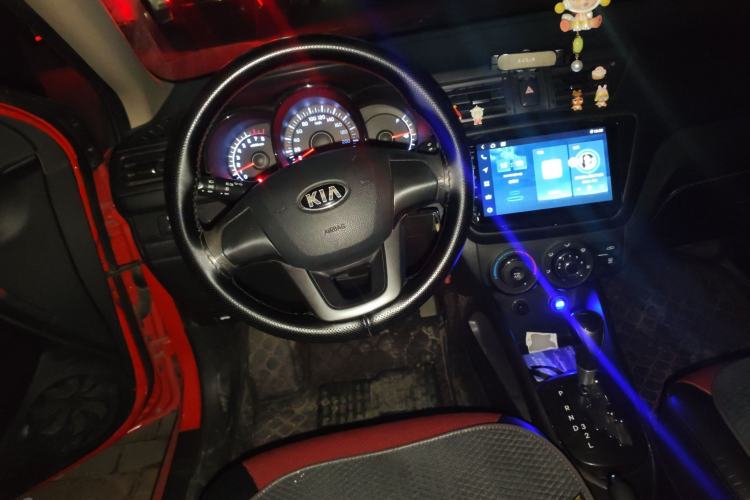 Used Kia K2 2012 Hatchback 1.4L Automatic Cool Edition Steering Wheel