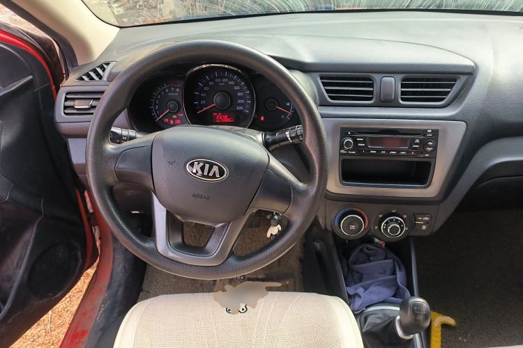Used Kia K2 2012 Sedan 1.4L MT GLS Commemorative Edition Steering Wheel