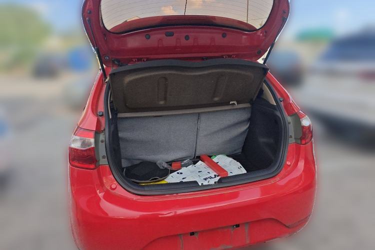 Used Kia K2 2012 Hatchback 1.4L Automatic Cool Edition Trunk