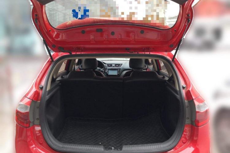 Used Kia K2 2012 Hatchback 1.4L Automatic Cool Edition Trunk