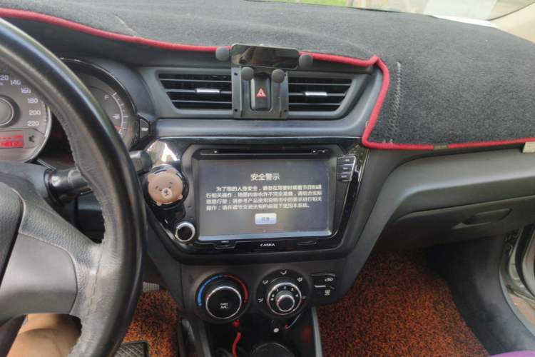 Used Kia K2 2012 Sedan 1.4L MT GLS Commemorative Edition Audio And AC Panel
