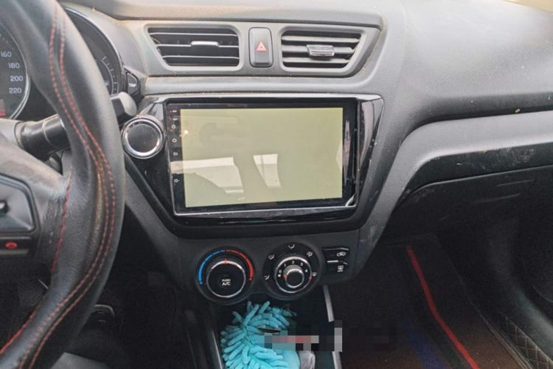 Used Kia K2 2012 Sedan 1.4L MT GLS Commemorative Edition Audio And AC Panel