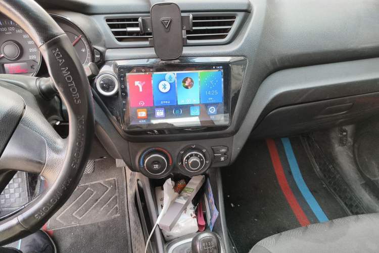 Used Kia K2 2012 Sedan 1.4L MT GLS Commemorative Edition Audio And AC Panel