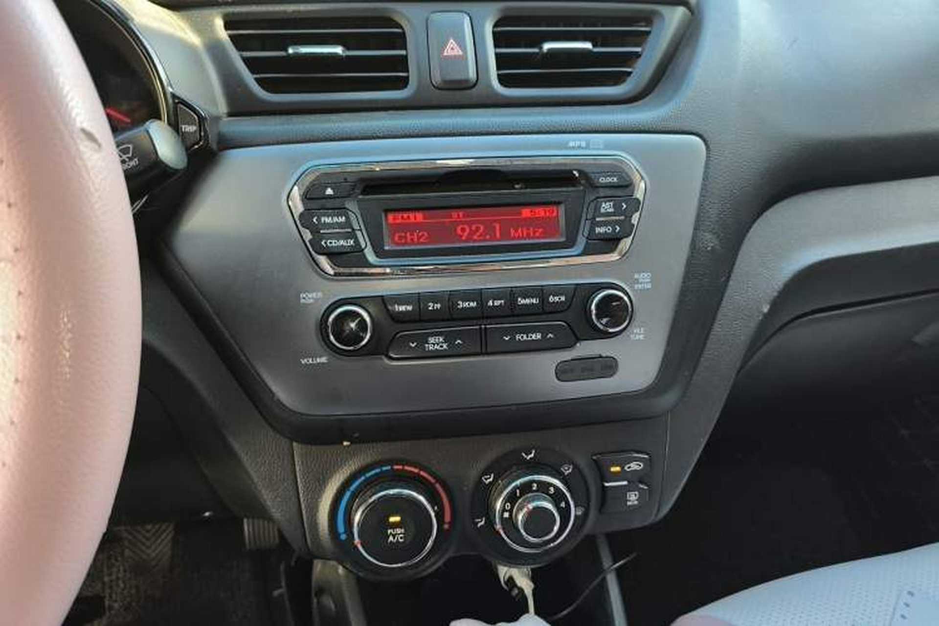 Used Kia K2 2012 Sedan 1.4L MT TOP Commemorative Edition Audio And AC Panel