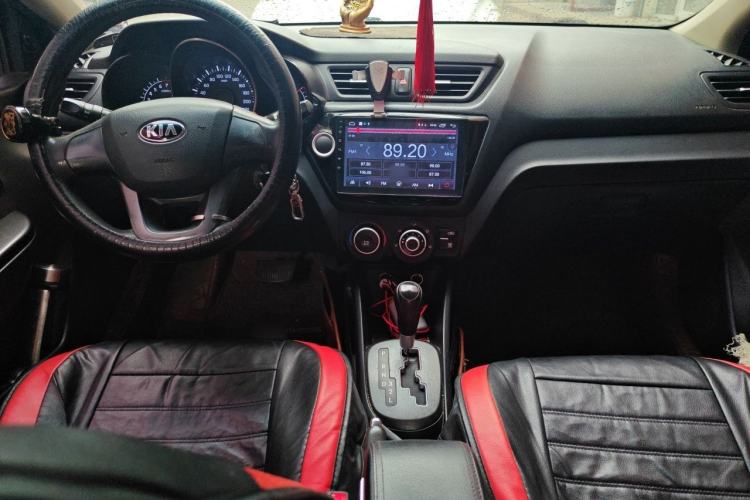 Used Kia K2 2012 Sedan 1.4L Automatic GLS Commemorative Edition Center Console