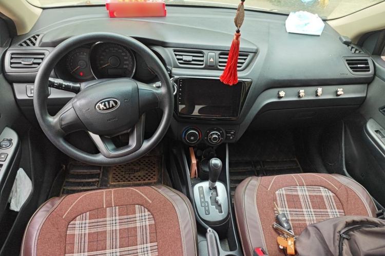 Used Kia K2 2012 Sedan 1.4L Automatic GLS Commemorative Edition Center Console