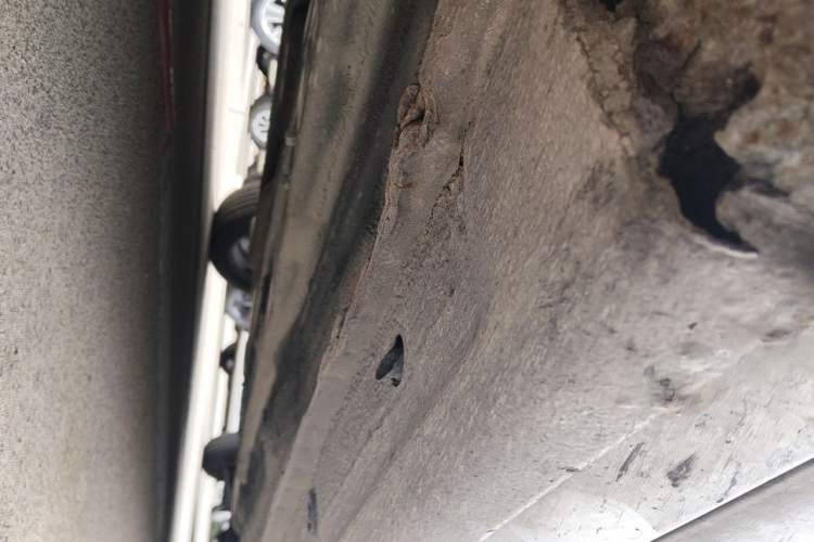 Used Kia K2 2012 Hatchback 1.6L AT Premium Chassis Front Left