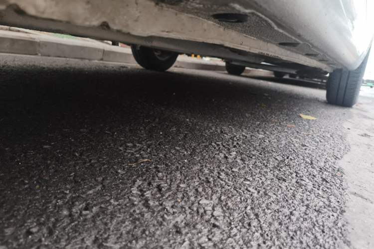 Used Kia K2 2012 Hatchback 1.4L AT GLS Chassis Front Left