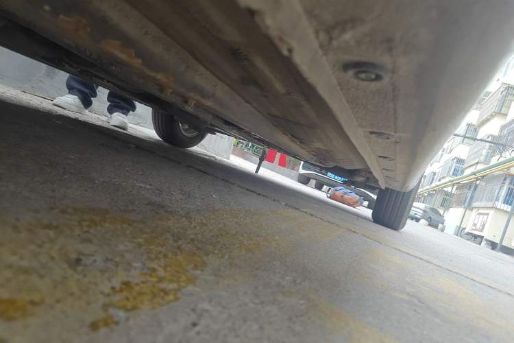 Used Kia K2 2012 Sedan 1.4L MT GLS Commemorative Edition Chassis Front Left