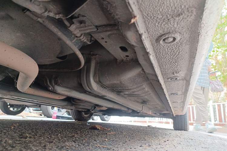 Used Kia K2 2012 Sedan 1.4L AT TOP Anniversary Edition Chassis Rear Right