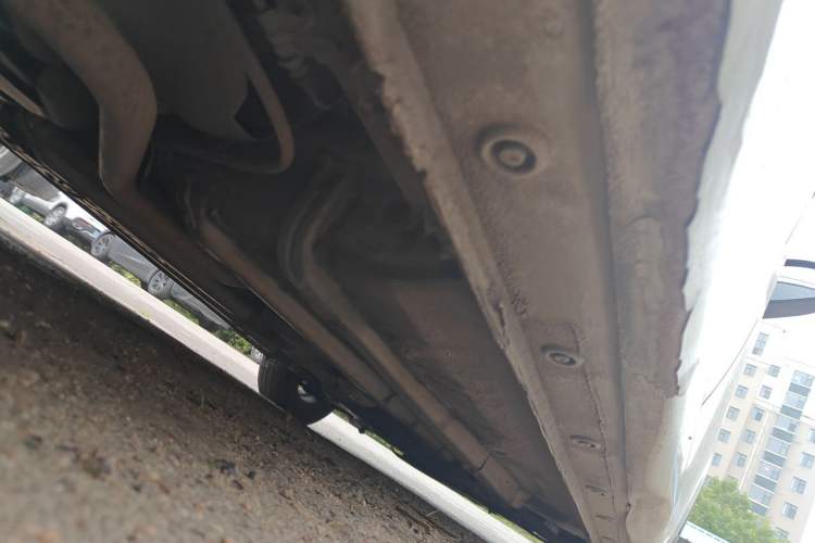 Used Kia K2 2012 Sedan 1.4L MT GLS Commemorative Edition Chassis Rear Right