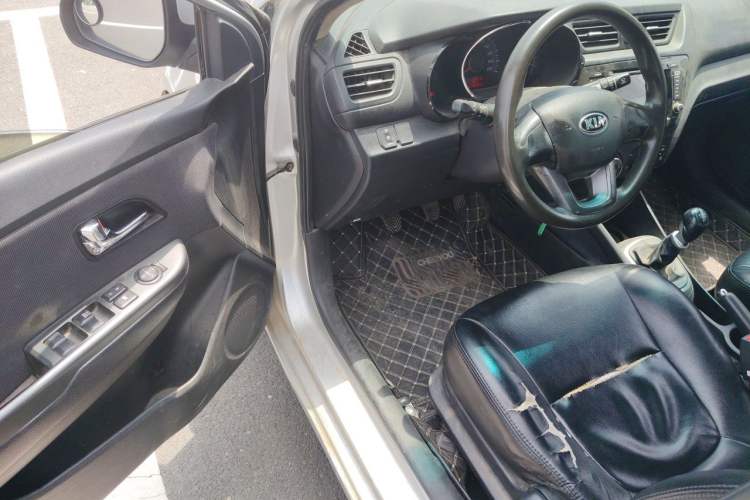 Used Kia K2 2012 Sedan 1.4L MT GLS Commemorative Edition Driver Seat