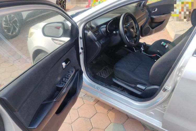 Used Kia K2 2012 Sedan 1.4L MT GLS Commemorative Edition Driver Seat